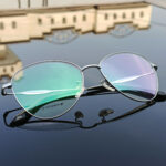 cat eye glasses
