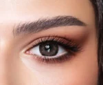 colored contacts