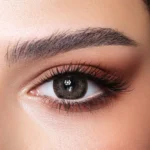 colored contacts